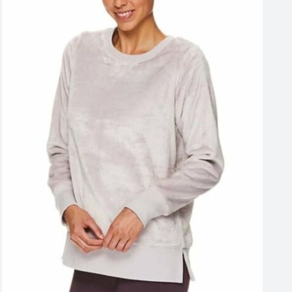 Women's Gaiam Lux Faux-Fur Pullover Lilac Size Medium